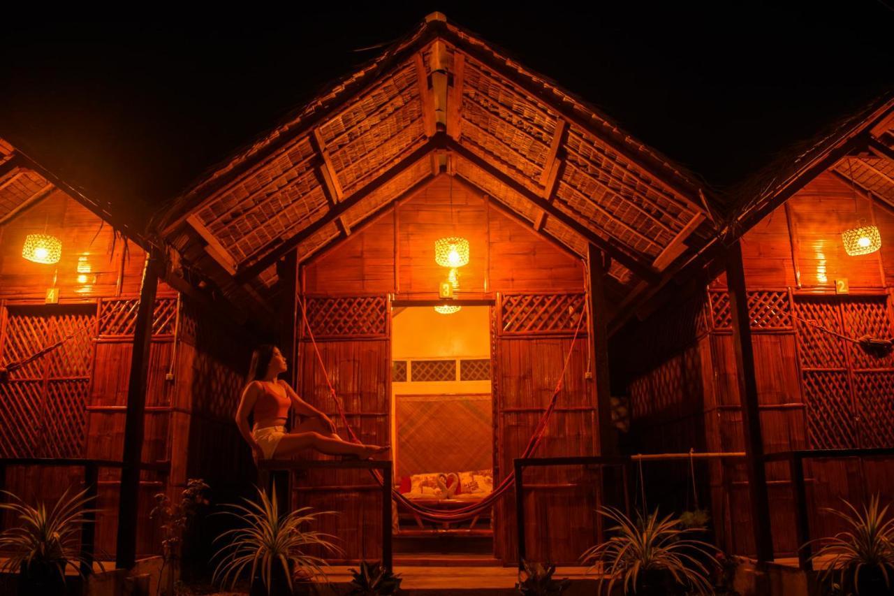 Suba Beach Nipa Huts Daanbantayan Exterior photo