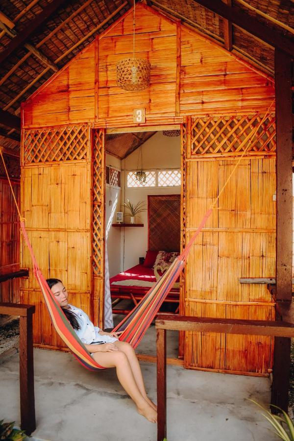 Suba Beach Nipa Huts Daanbantayan Exterior photo